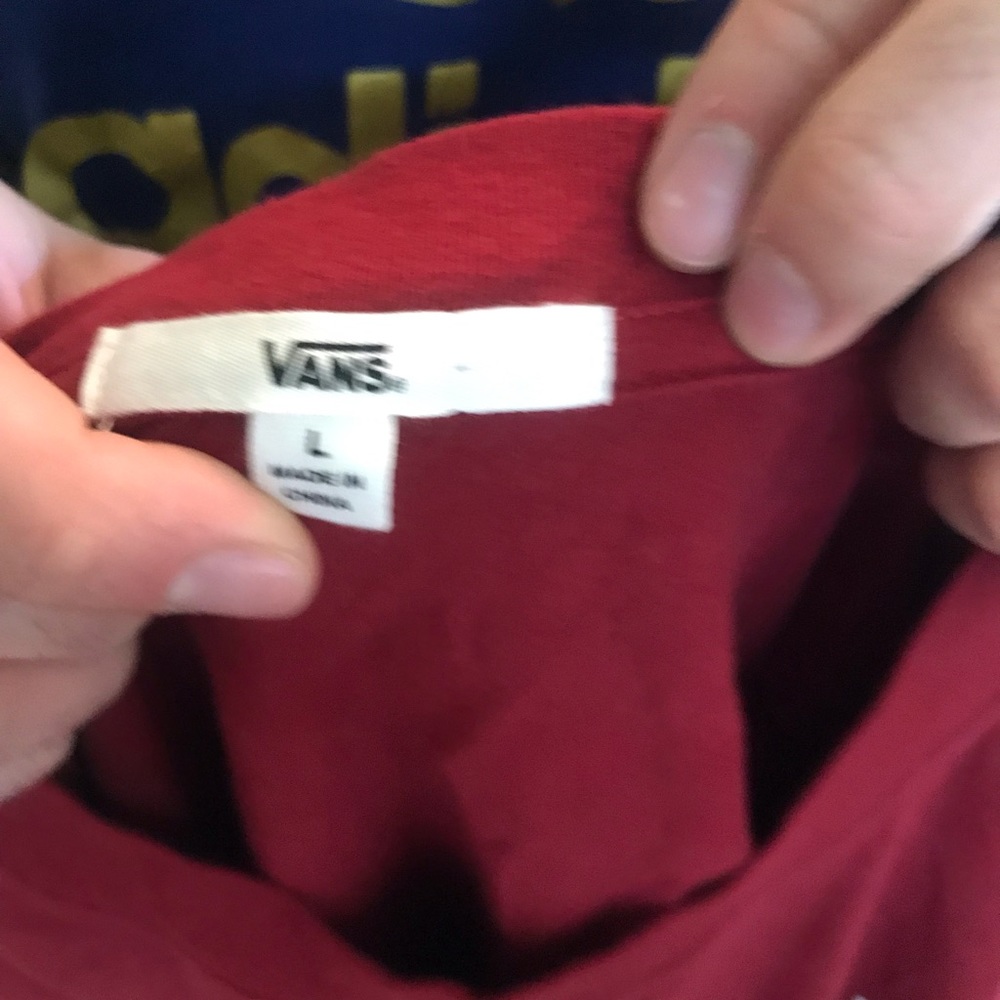 a vans (size large) tee shirt - Picture 4 of 4